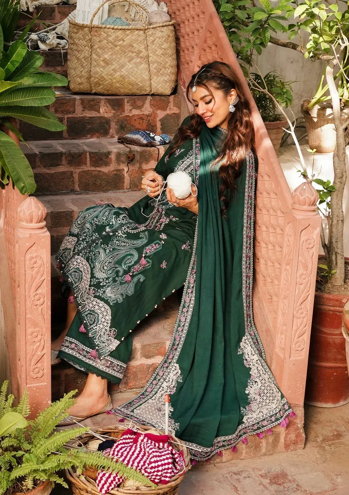 Elaf Luxury Winter Collection – EKW-01B - ARZOO