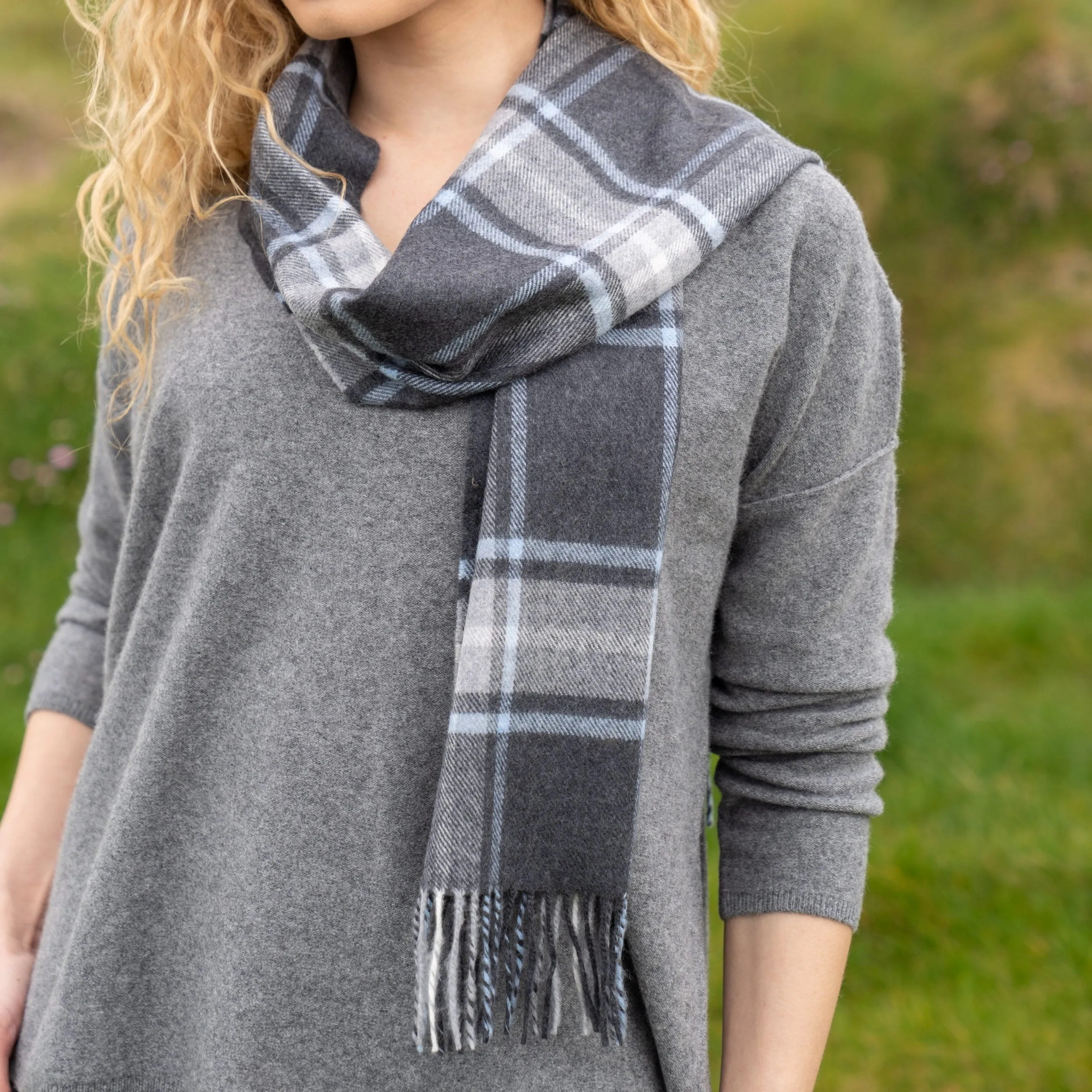 Merino Luxury Wool Scarf Grey Block Check